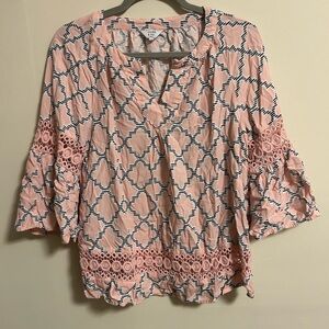 Crown & Ivy Pink and Blue Geometric Blouse